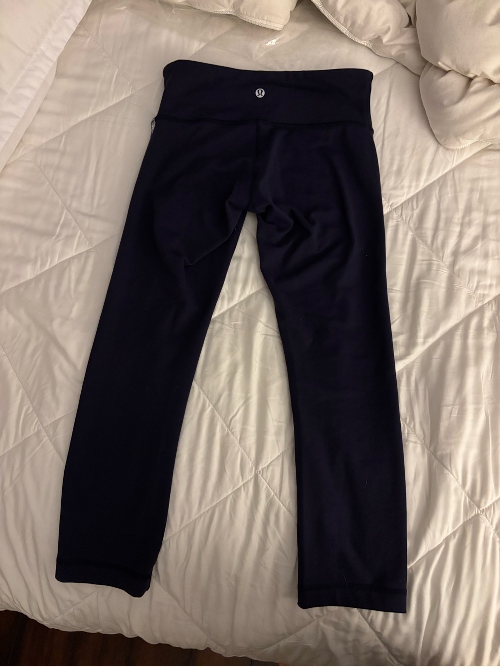 lululemon athletica Navy Blue Cropped Leggings